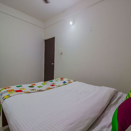 Oyo 12872 Home 1Bhk Siolim Esterno foto